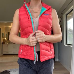 Poppy red Patagonia puff vest turquoise interior